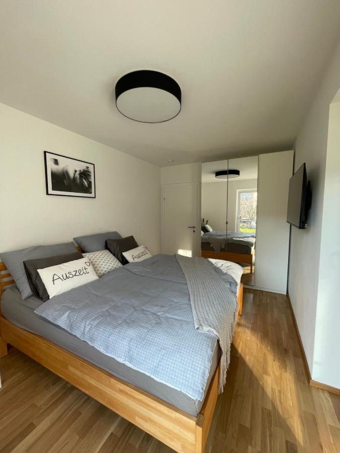 Luxury - Apartment Mit Balkon In Seenaehe Gmunden Exterior photo